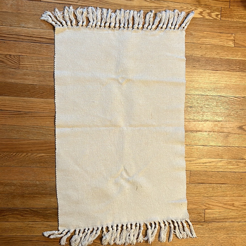 Small Rug - Picture 3 of 3